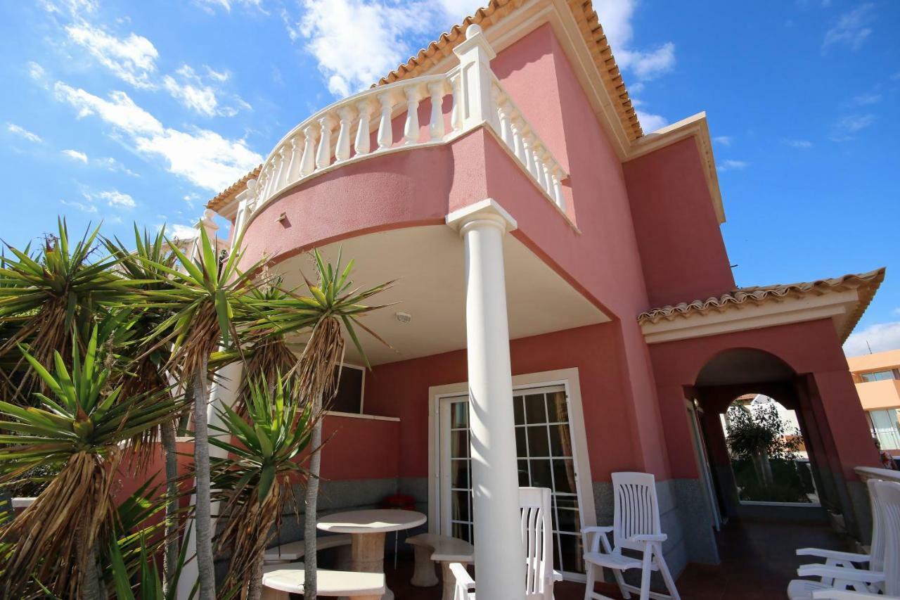 Las Dunas 2 By Rentmedano Pretty 2 Bedroom Villa, Ocean Views, Pool And Wifi エル・メダノ エクステリア 写真