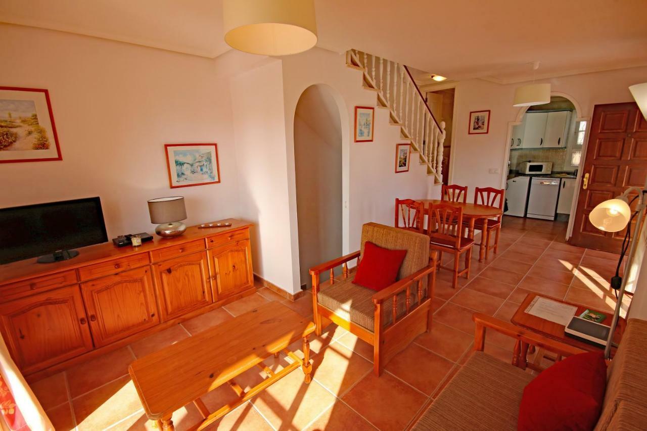 Las Dunas 2 By Rentmedano Pretty 2 Bedroom Villa, Ocean Views, Pool And Wifi エル・メダノ エクステリア 写真