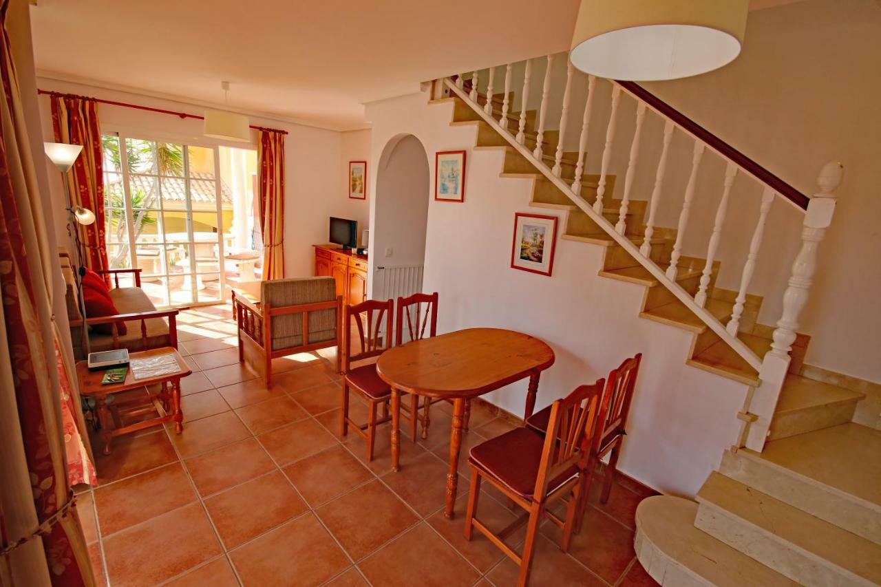 Las Dunas 2 By Rentmedano Pretty 2 Bedroom Villa, Ocean Views, Pool And Wifi エル・メダノ エクステリア 写真